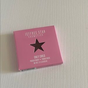 Only child eyeshadow